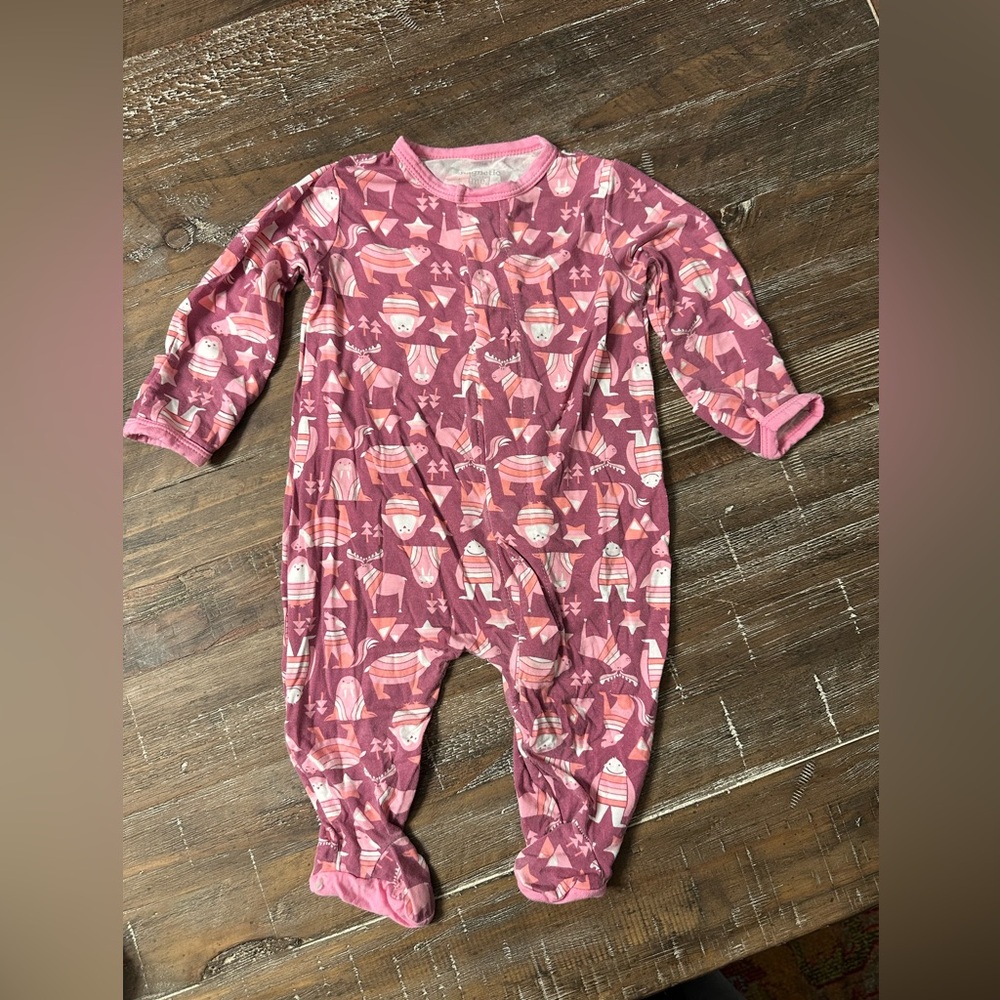 Magnetic Me pink footie